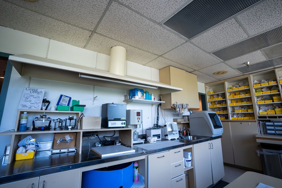 Custom implant restorations from in-house laboratory