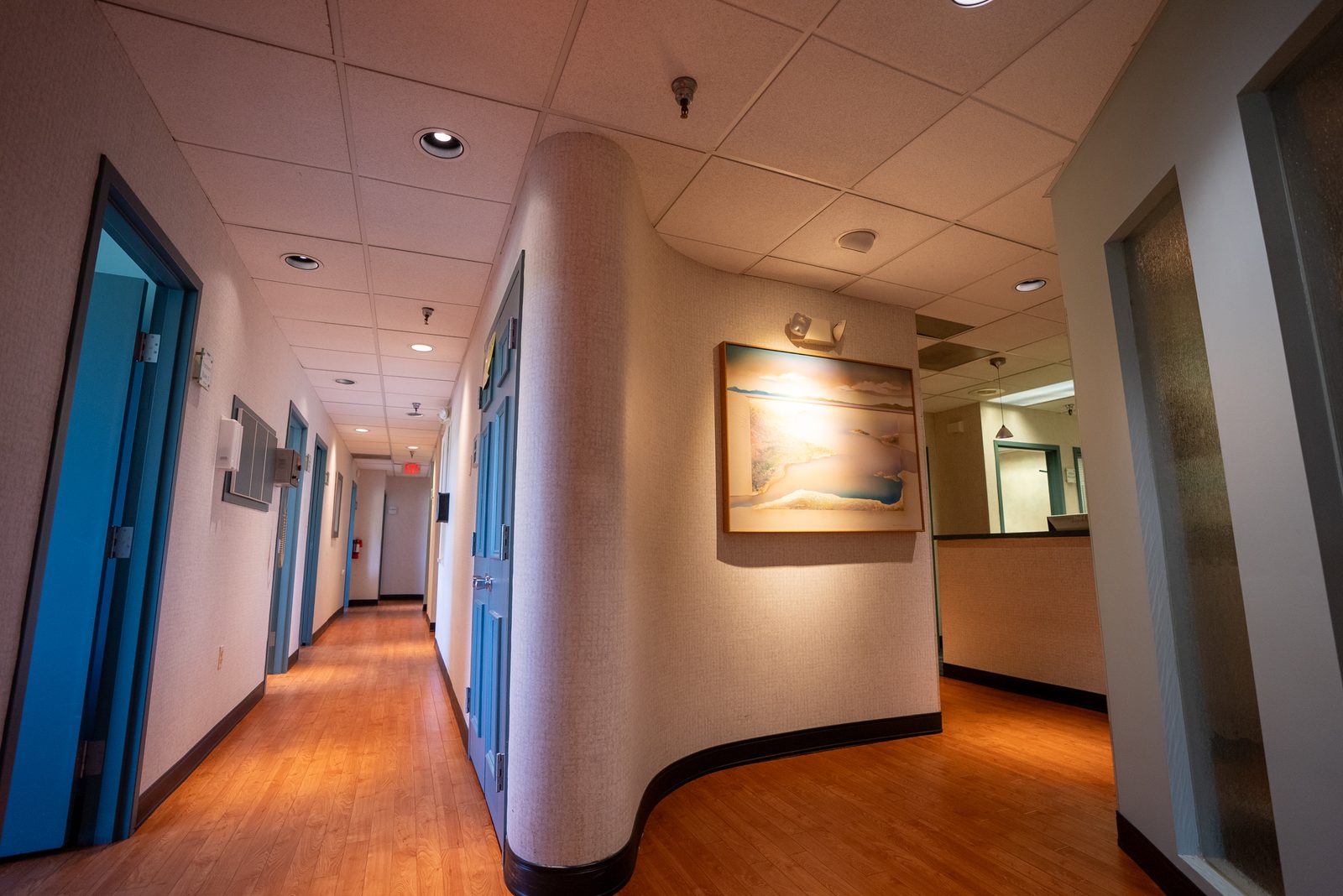 Advanced dental technology and comfortable treatment environment at Elite Prosthetic Dentistry near Bethesda